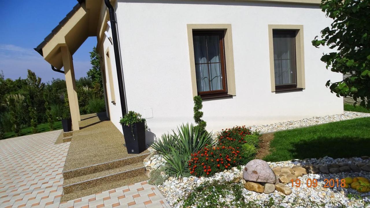 Kimy Home Mojmirovce Екстер'єр фото